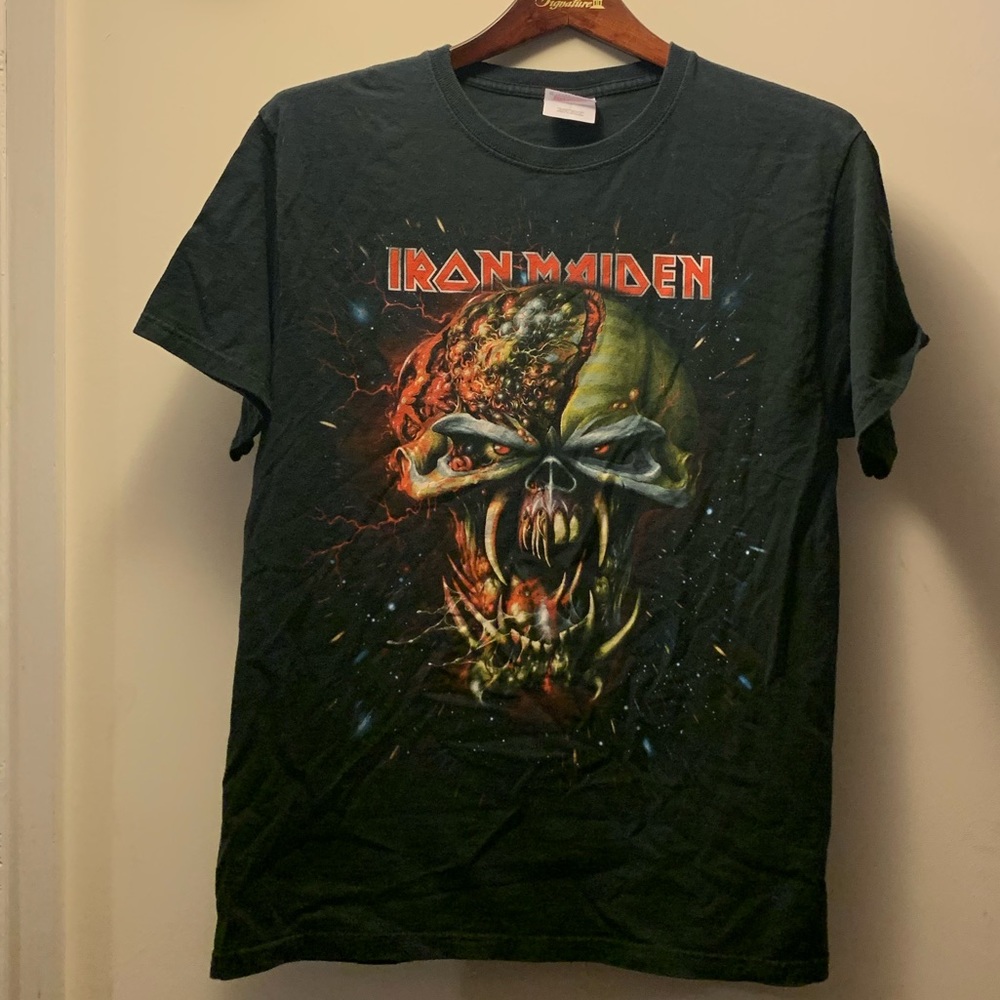Iron Maiden world tour t -shirt